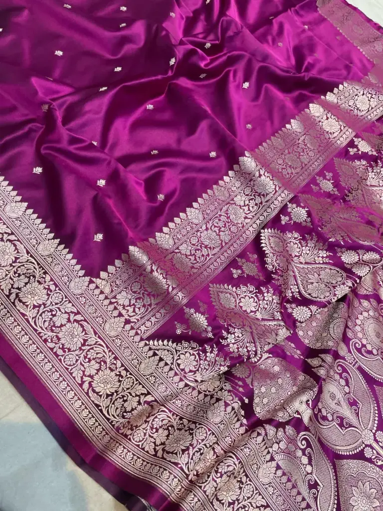 Premium Mashru Silk Saree With Purple Shade